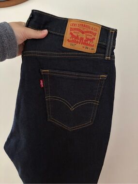 Levi's | 511 Slim Fit Jeans - Dark Indigo Wash | Size 34x30 | EUC